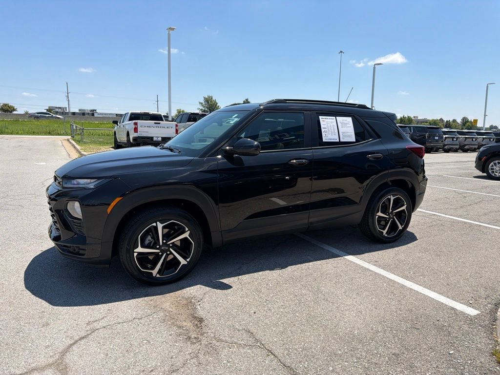 Used 2023 Chevrolet TrailBlazer RS w/ Sun and Liftgate Package AWD/4WD image 6