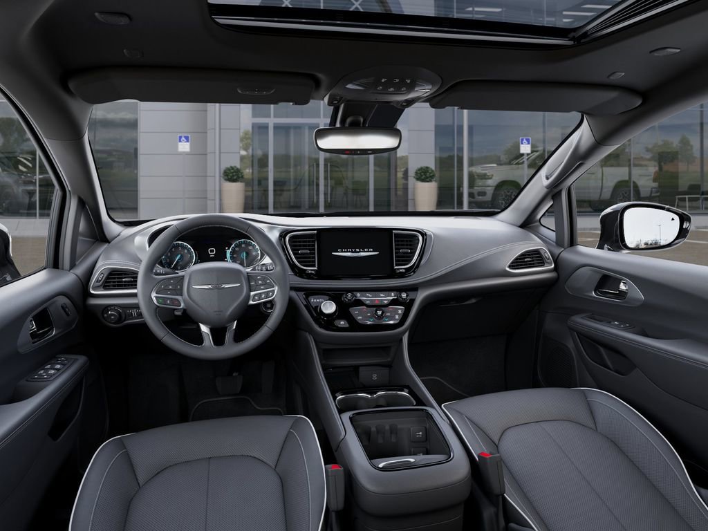 New 2026 Chrysler Pacifica Limited FWD image 14