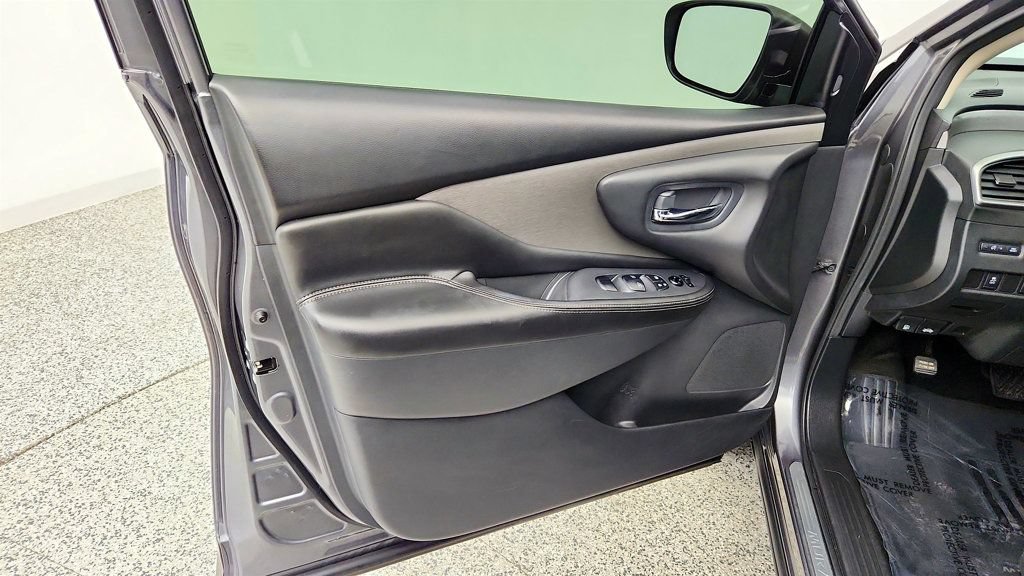 Used 2021 Nissan Murano S FWD image 10