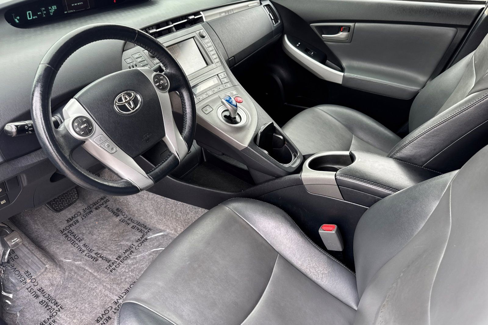 Used 2014 Toyota Prius Prime Advanced FWD image 10