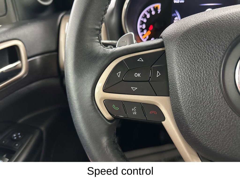 Used 2017 Jeep Grand Cherokee Laredo w/ Quick Order Package 23E image 35