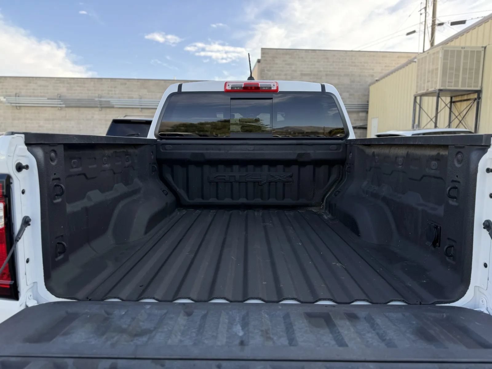 Used 2024 GMC Canyon AT4X AWD/4WD image 19