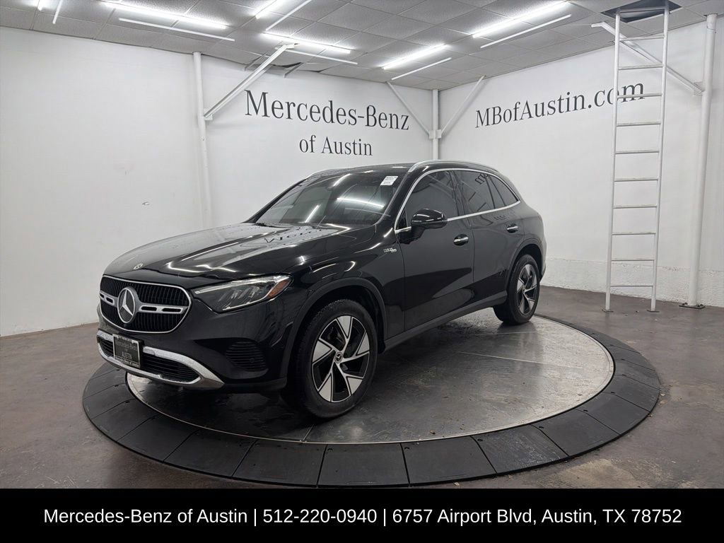 Certified 2024 Mercedes-Benz GLC 300 4MATIC image 3