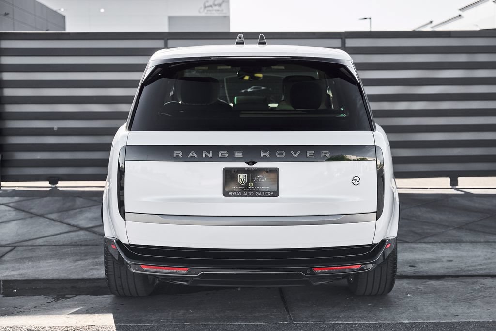 Used 2024 Land Rover Range Rover SV AWD/4WD image 15