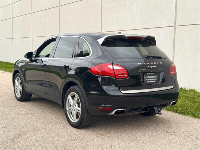 Used 2014 Porsche Cayenne Diesel Platinum Edition AWD/4WD image 9