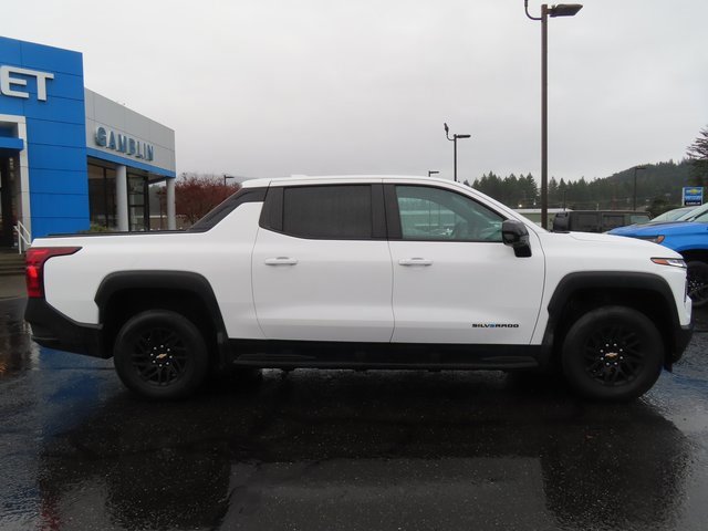 Used 2024 Chevrolet Silverado EV W/T image 9