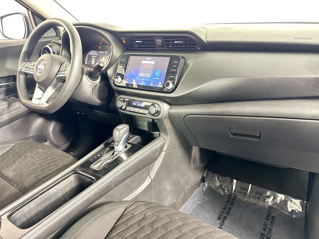 Used 2021 Nissan Kicks SV image 30