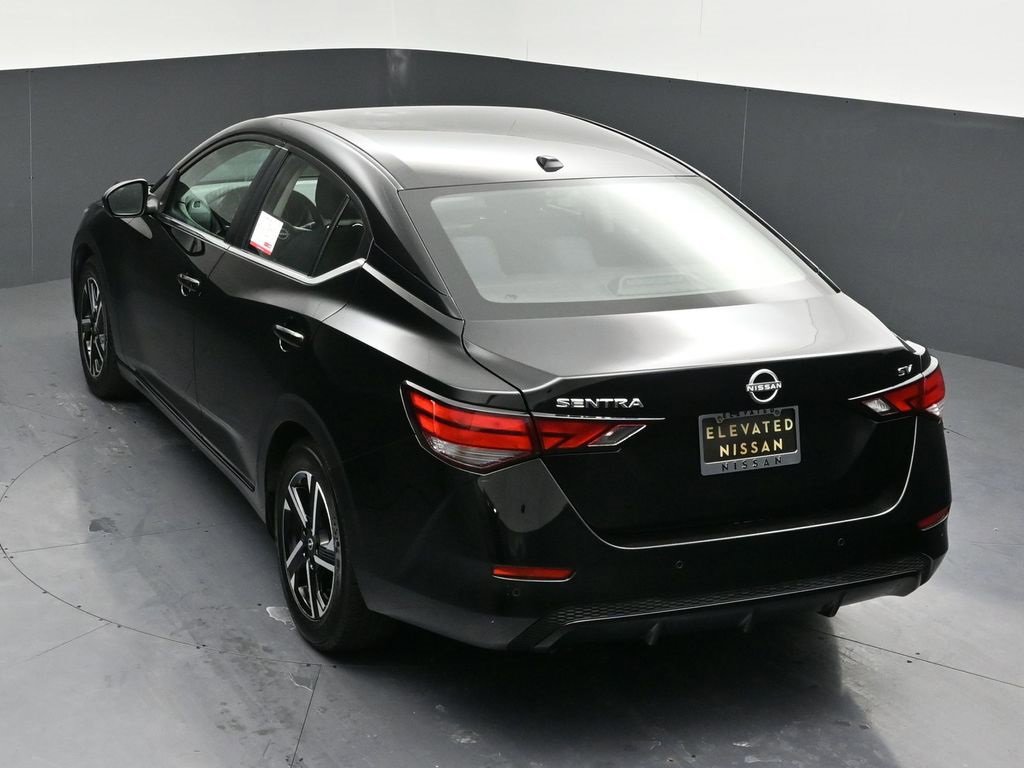Used 2024 Nissan Sentra SV image 23