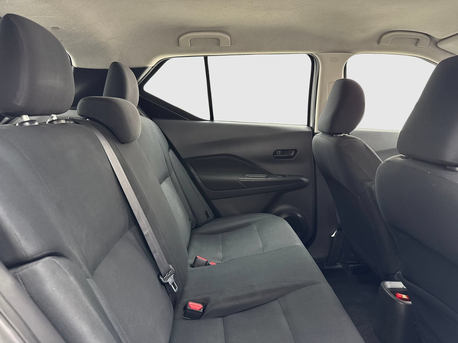 Used 2023 Nissan Kicks S FWD image 43