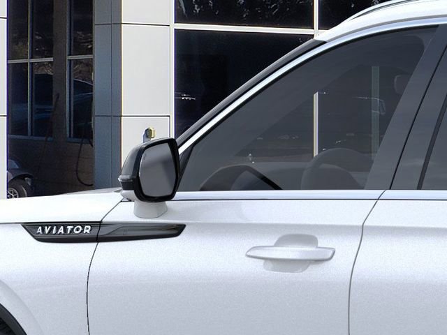 New 2026 Lincoln Aviator 2WD image 40