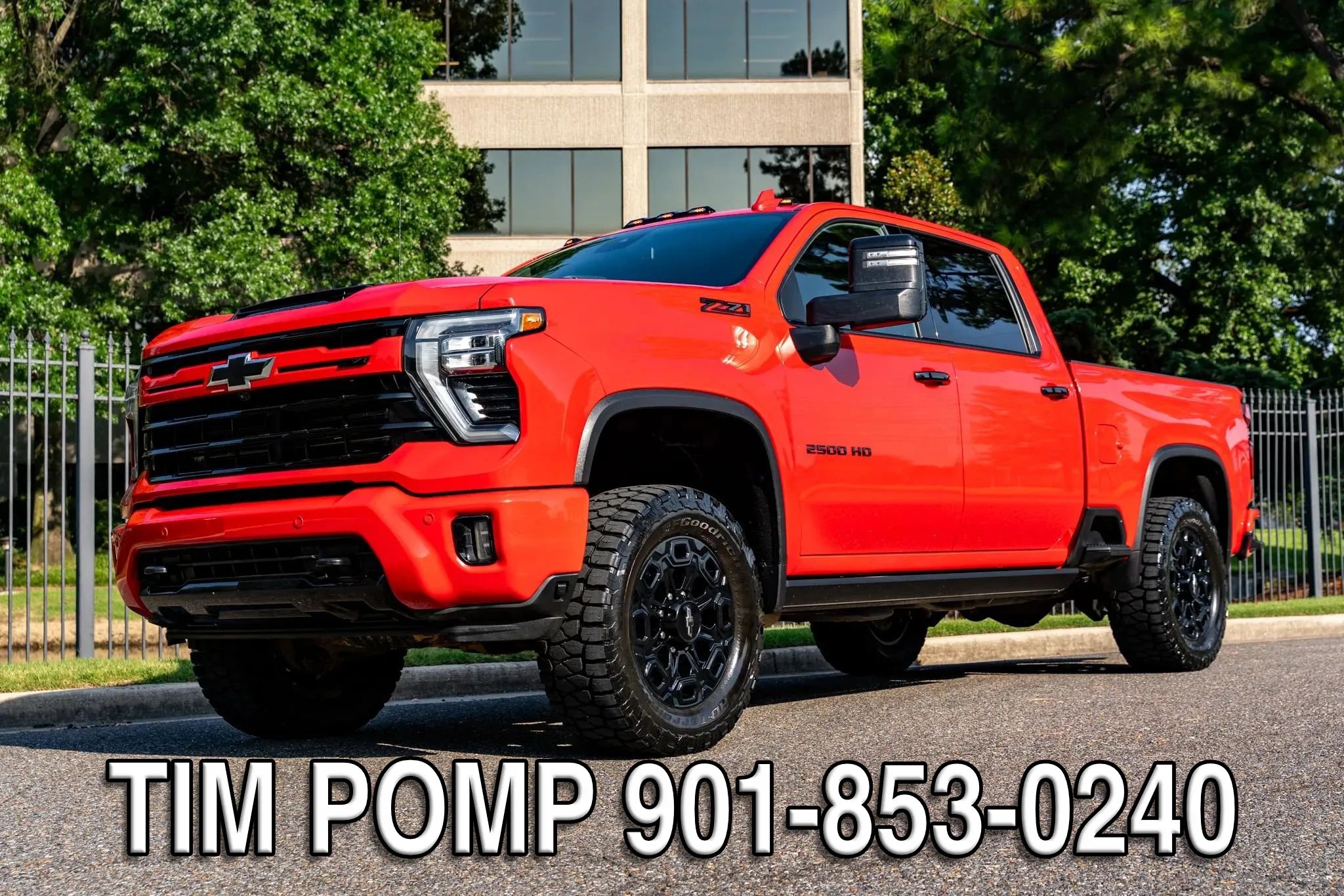 Used 2024 Chevrolet Silverado 2500 LTZ w/ LTZ Plus Package AWD/4WD image 1