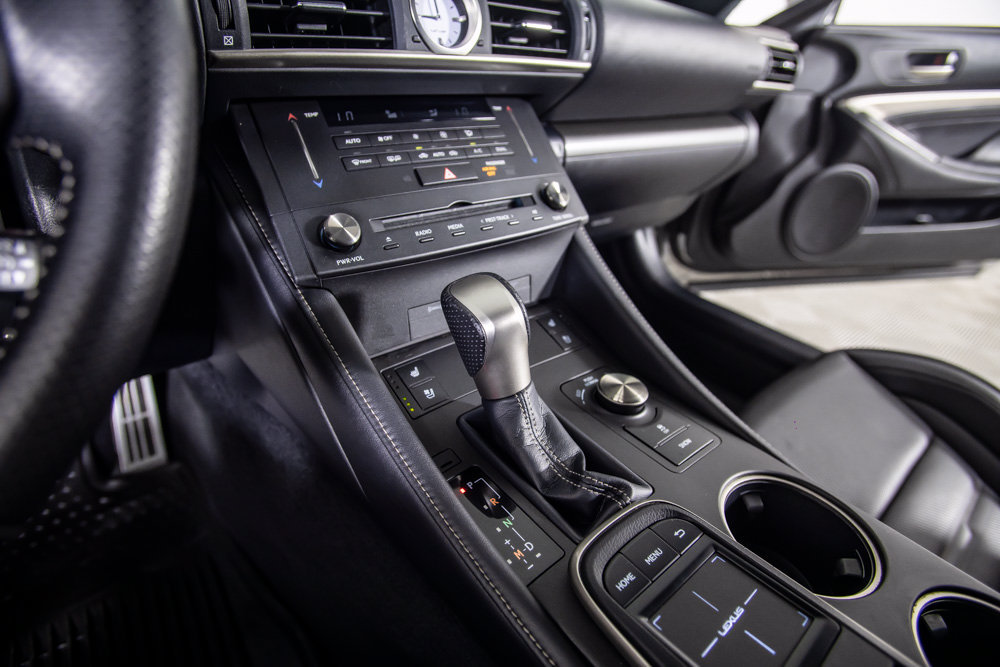 Used 2016 Lexus RC 200t RWD image 32