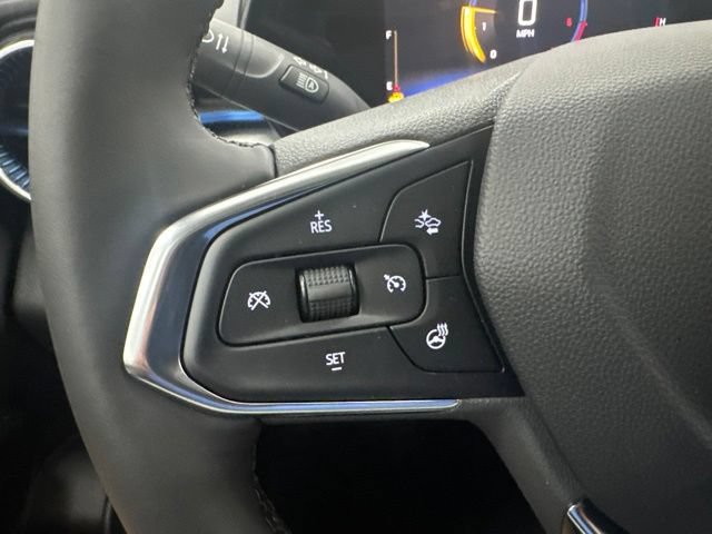 New 2026 Chevrolet Trax LT w/ Midnight Edition FWD image 11