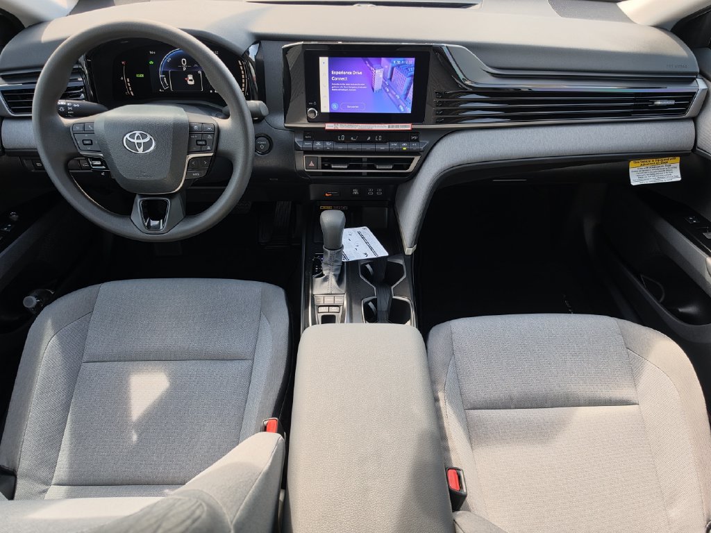 New 2026 Toyota Camry LE w/ Convenience Package FWD image 12