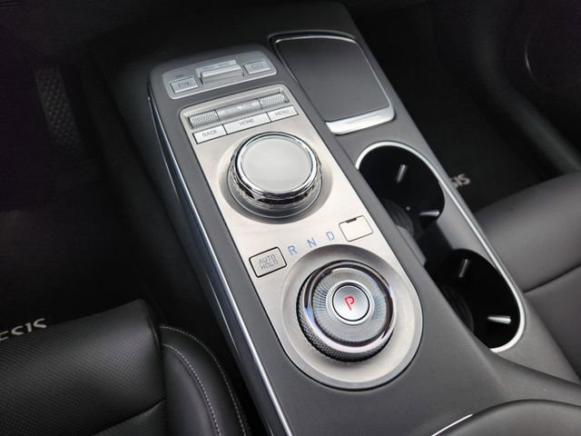 Used 2024 Genesis GV70 2.5T w/ Select Package AWD/4WD image 21