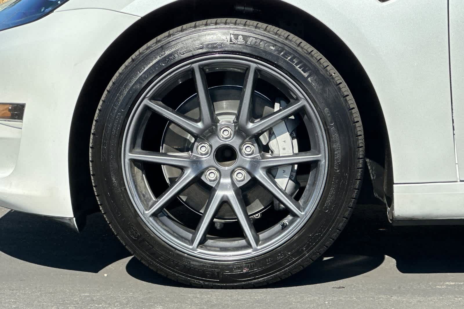 Used 2023 Tesla Model 3 Standard Range RWD image 25