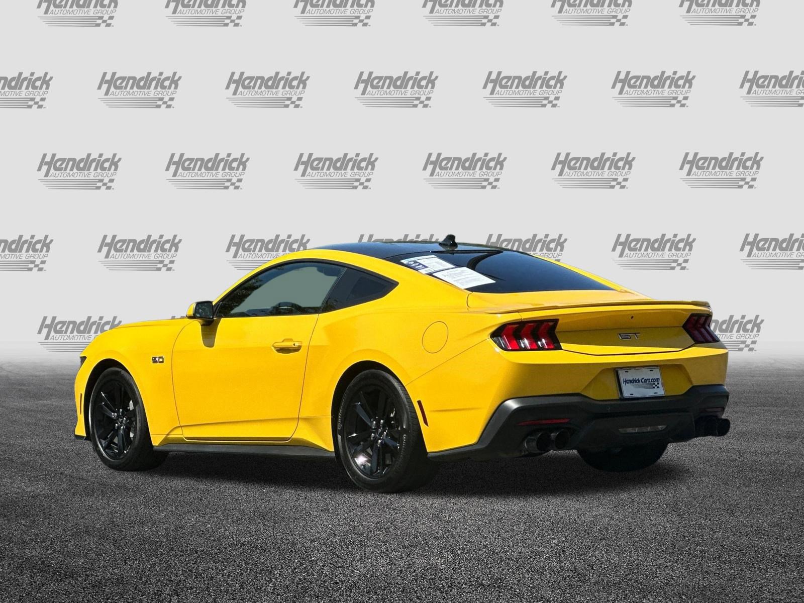 Used 2024 Ford Mustang GT RWD image 7
