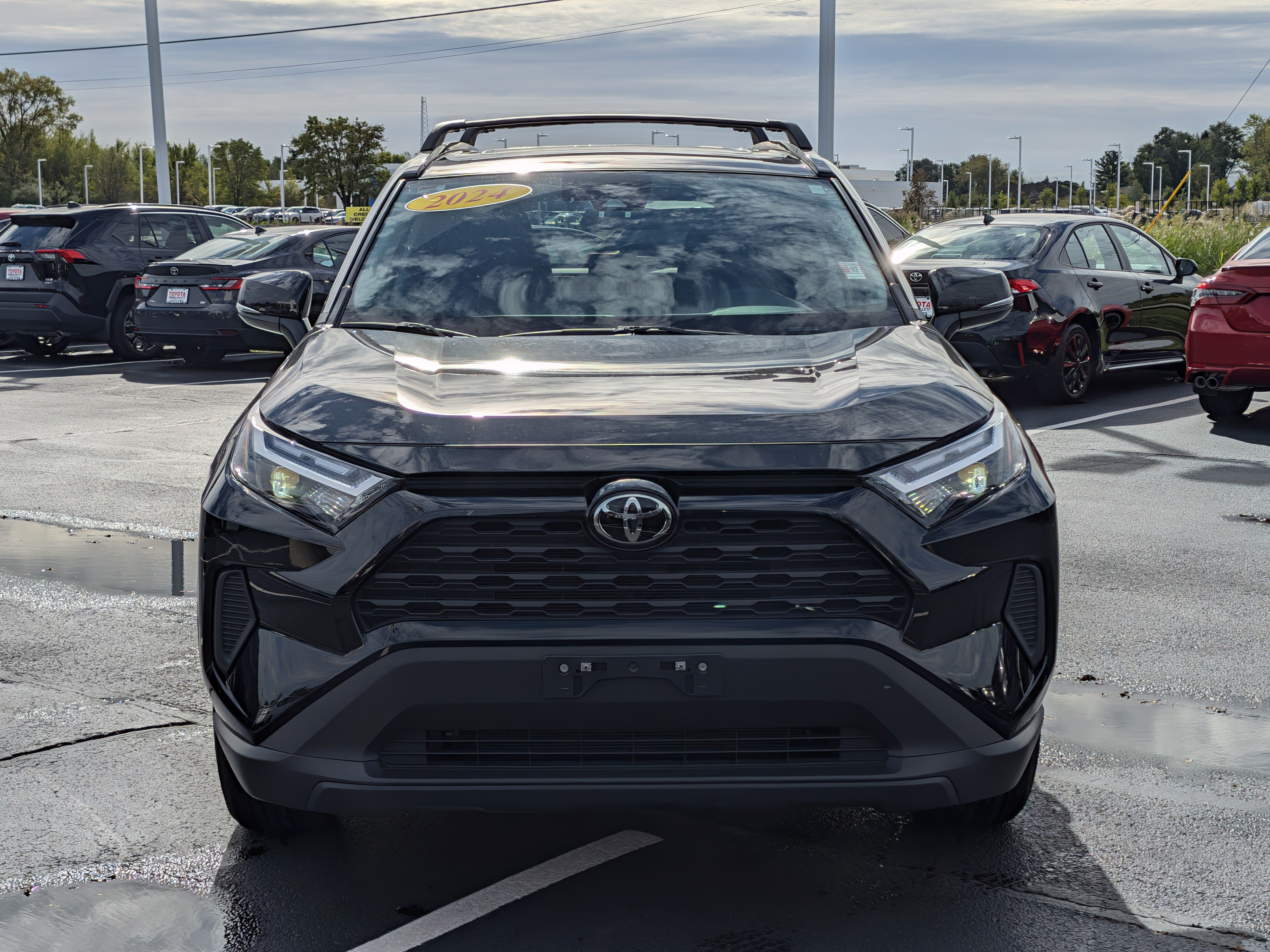 Certified 2024 Toyota RAV4 XLE w/ Convenience Package AWD/4WD image 2