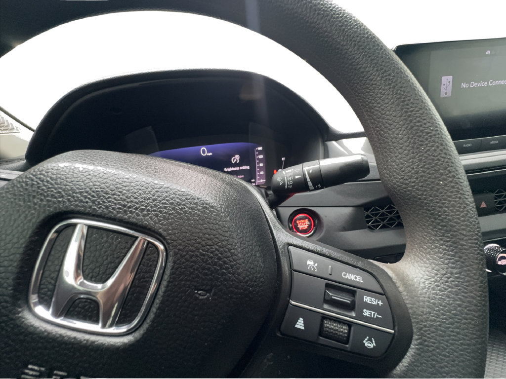 Used 2025 Honda Accord SE image 44