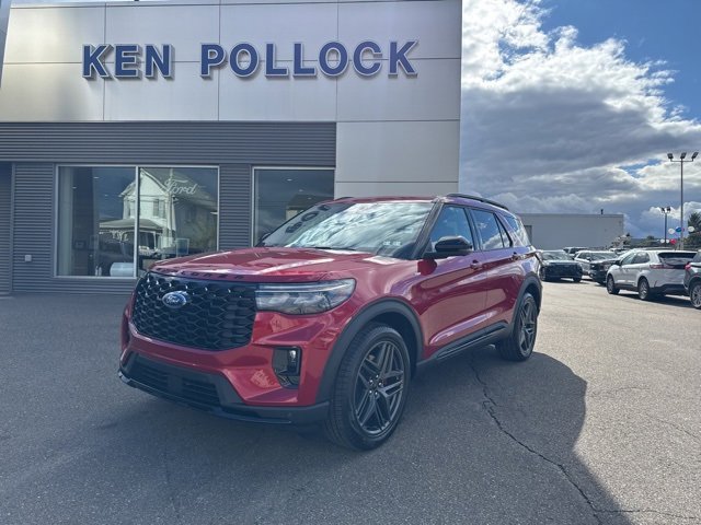New 2026 Ford Explorer ST-Line image 2