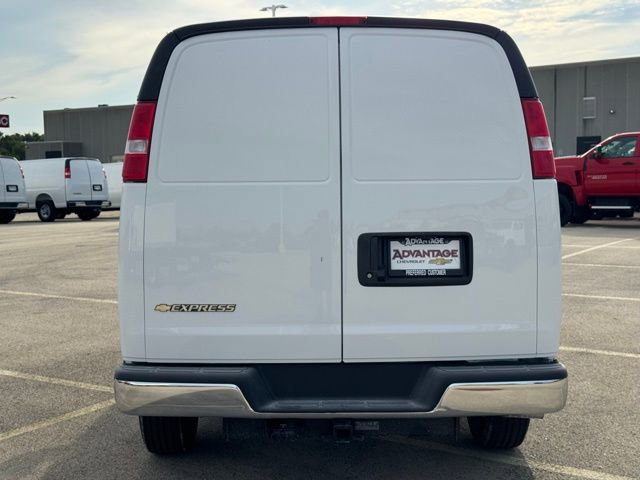 New 2025 Chevrolet Express 2500 Extended w/ Enhanced Convenience Package RWD image 6