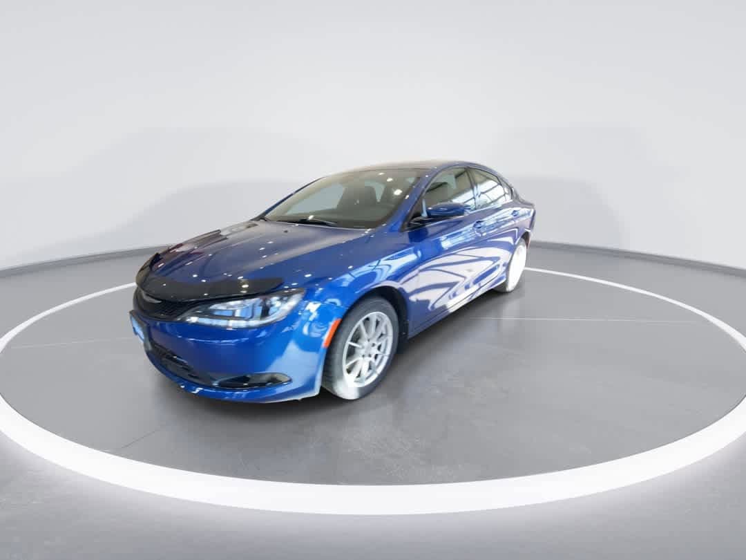 Used 2015 Chrysler 200 S w/ Comfort Group AWD/4WD image 4