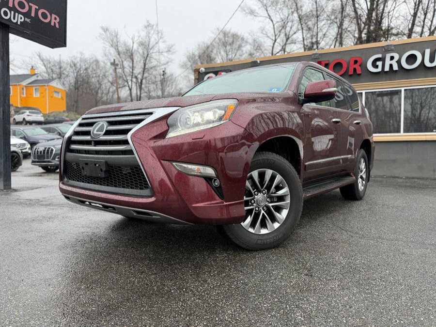 Used 2014 Lexus GX 460 Luxury w/ Driver Support Package image 2