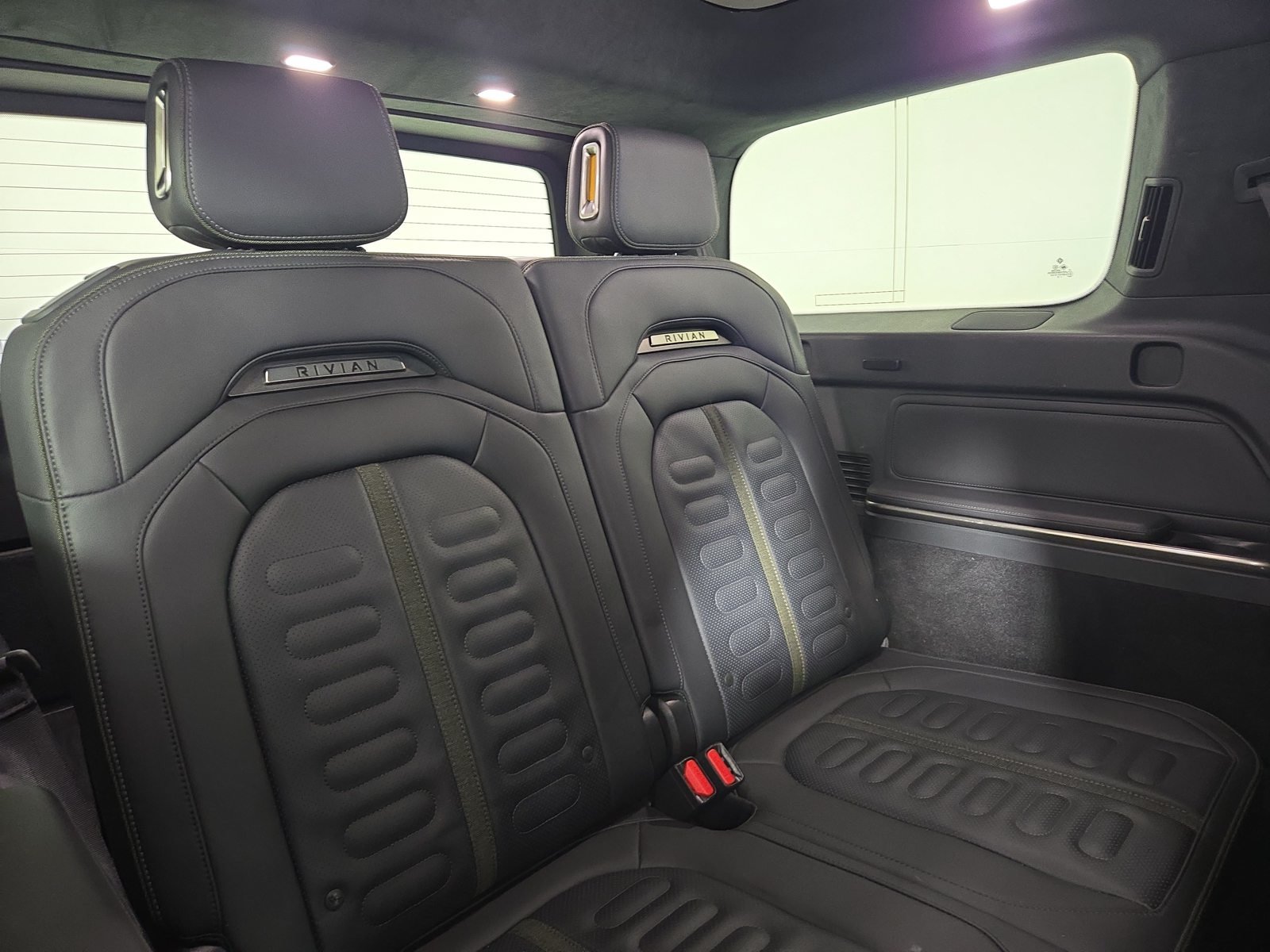 Used 2023 Rivian R1S Adventure Quad AWD/4WD image 25