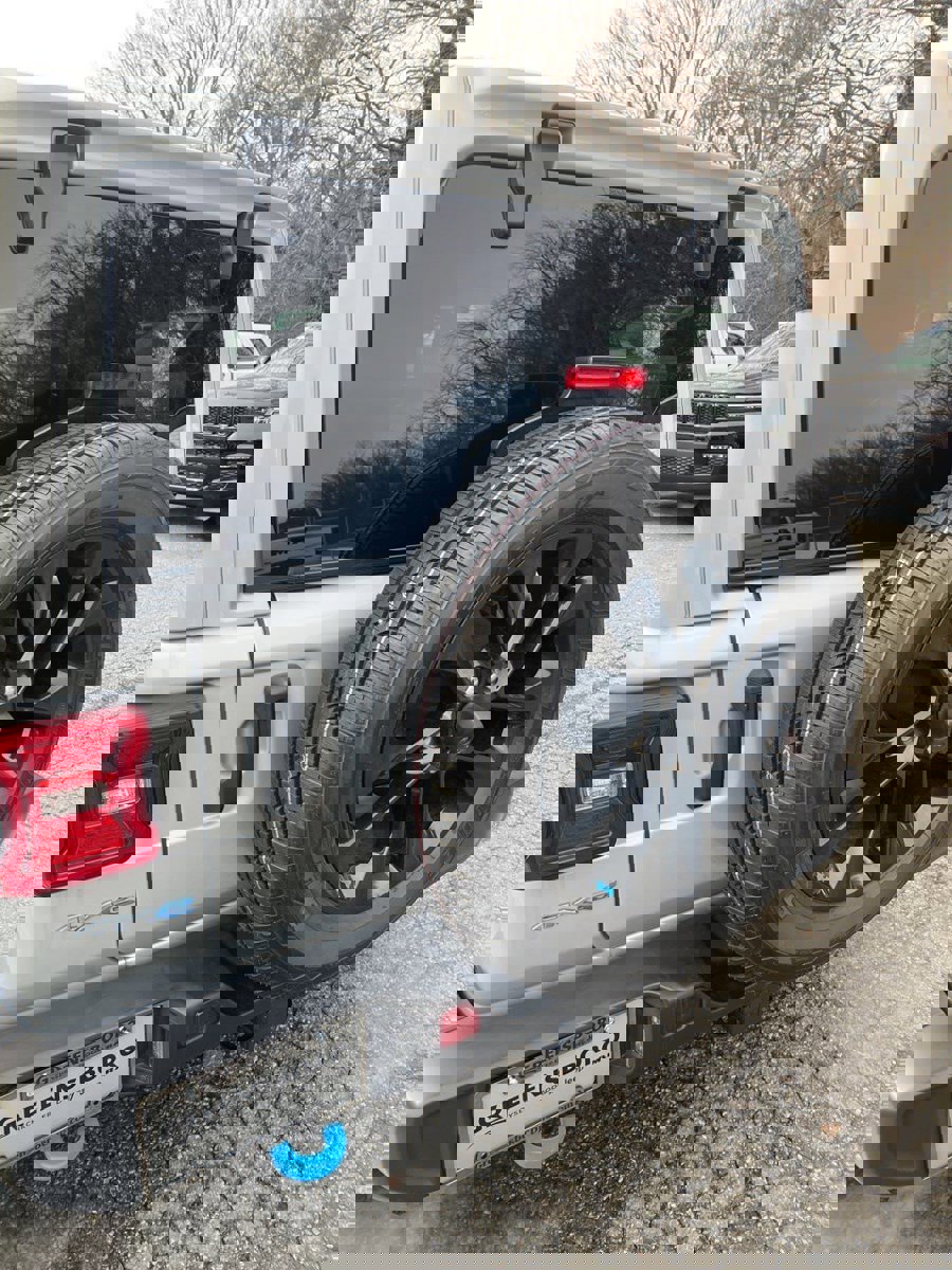 Used 2023 Jeep Wrangler Sahara image 15