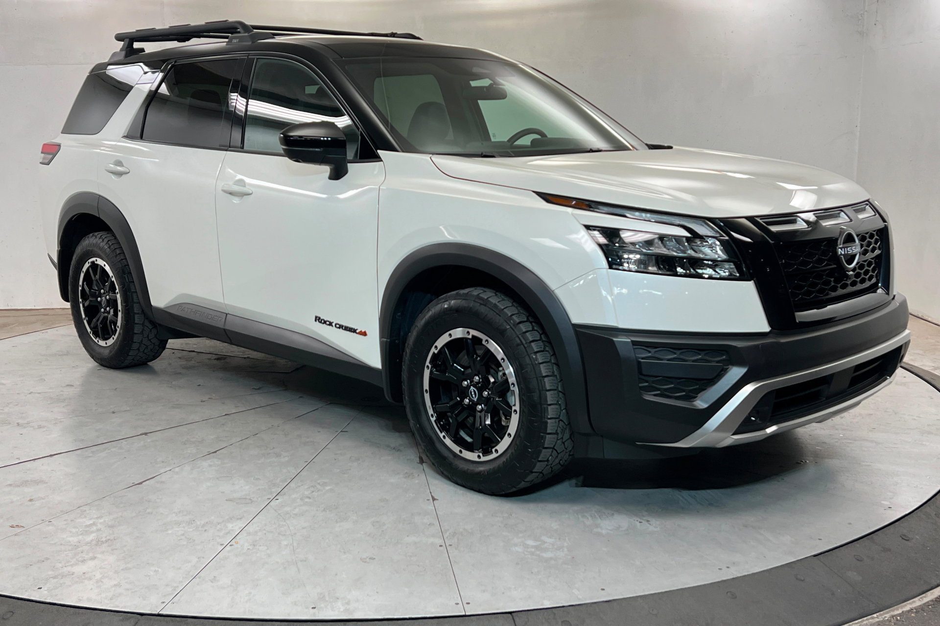Used 2024 Nissan Pathfinder Rock Creek image 8