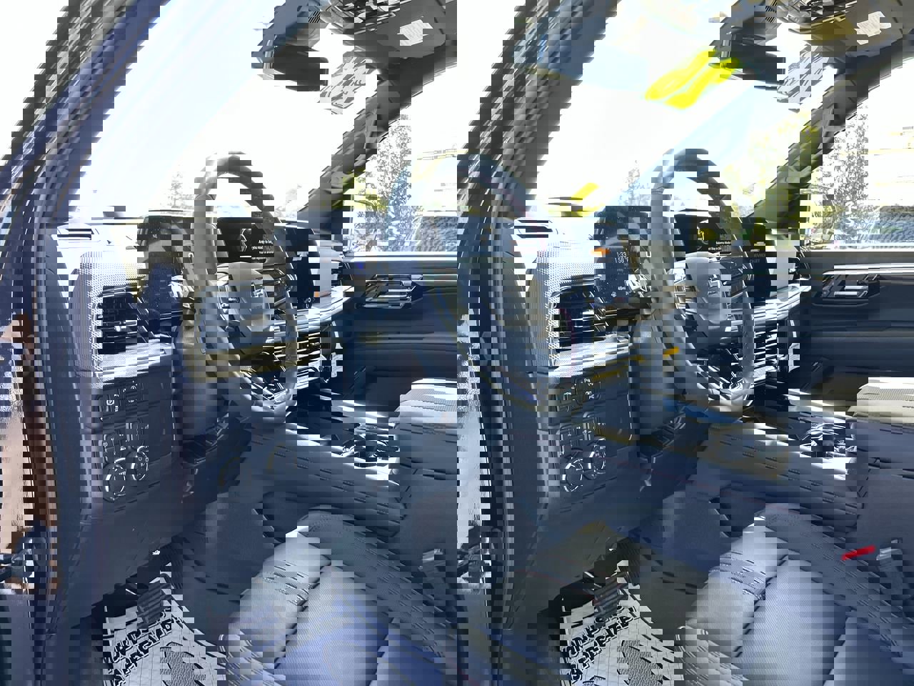 New 2026 Chevrolet Suburban RST image 29