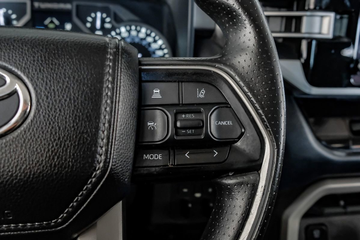 Used 2022 Toyota Tundra SR5 w/ SR5 Convenience Package image 18