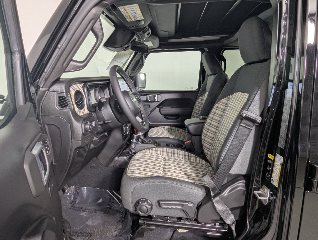 New 2026 Jeep Wrangler Unlimited Sport AWD/4WD image 13