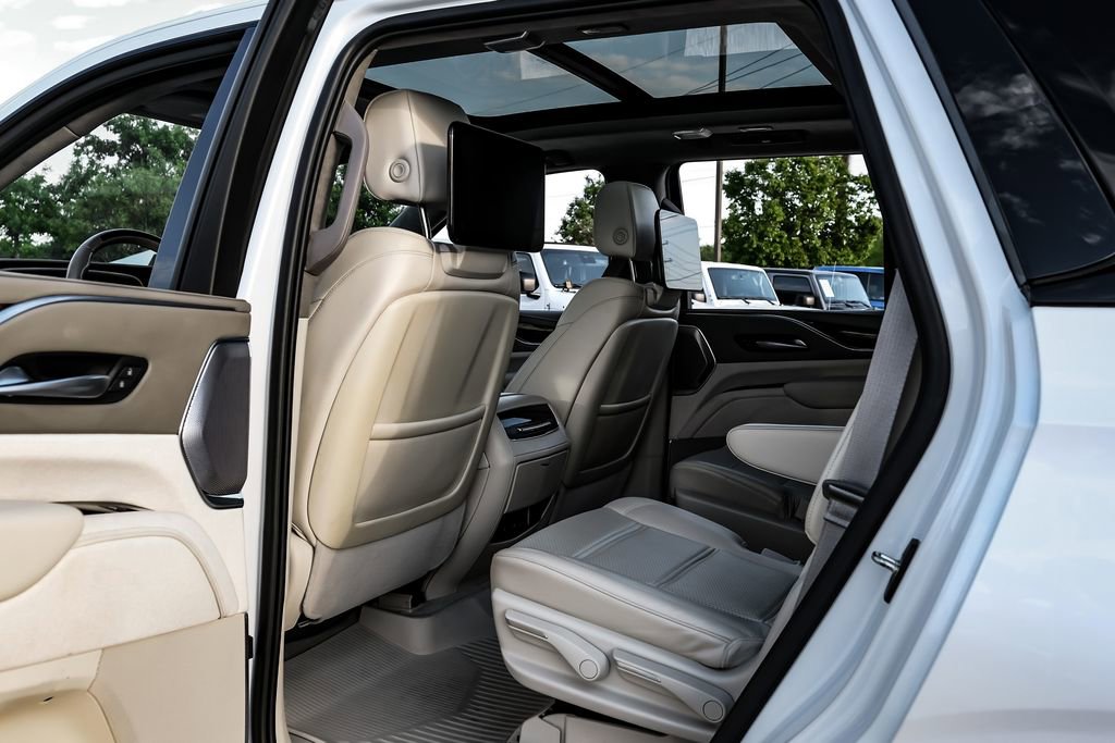 Used 2023 Cadillac Escalade Sport Platinum w/ LPO, ONYX Package image 50