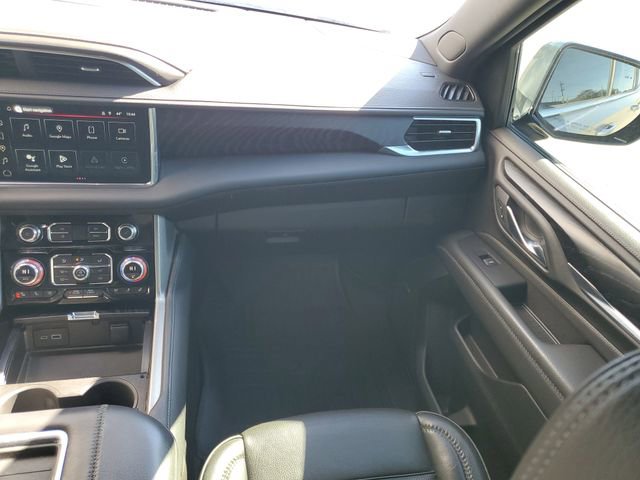 Used 2022 GMC Yukon Denali image 32