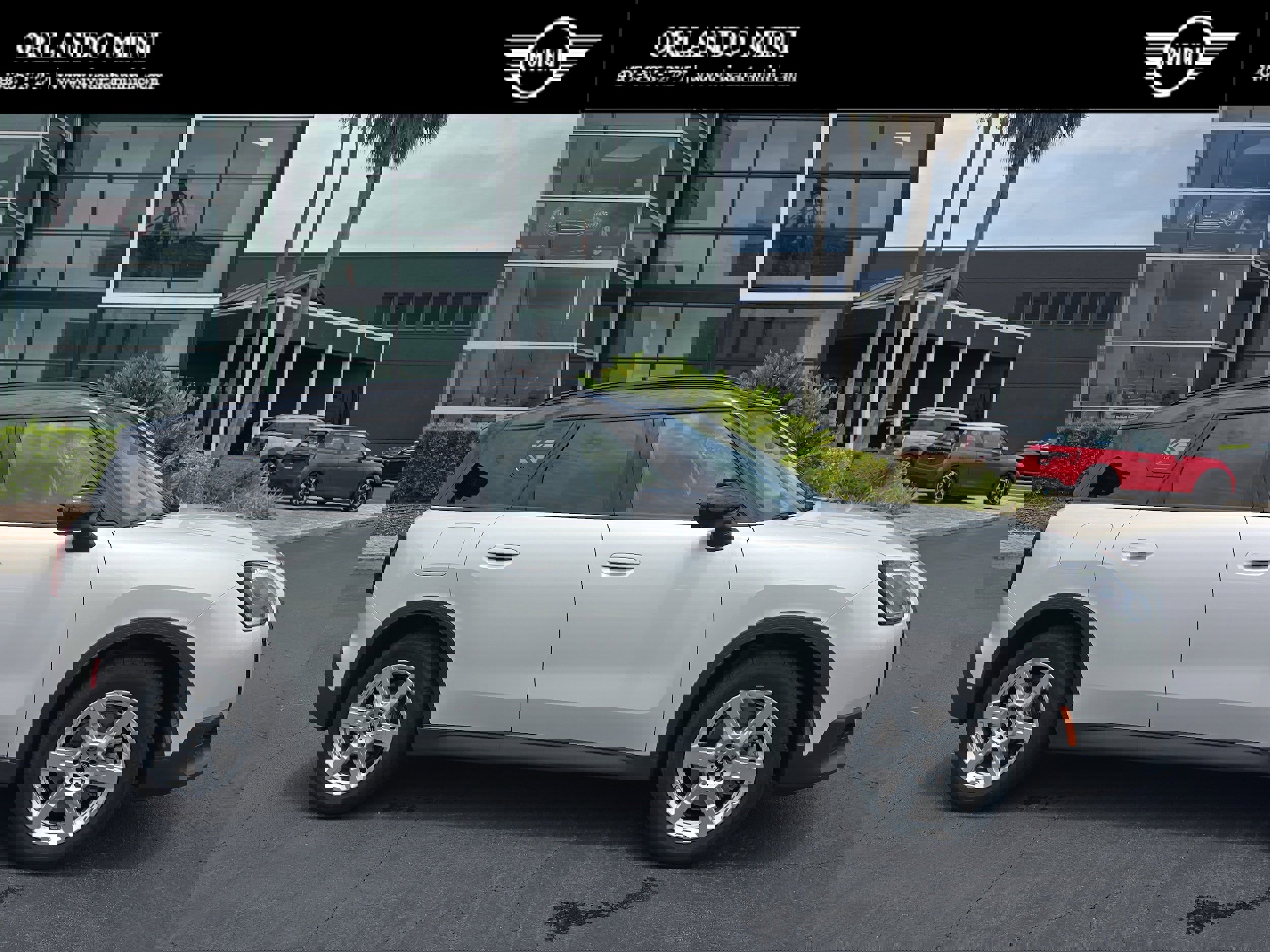 Used 2025 MINI Cooper Countryman S w/ Comfort Package Max image 1