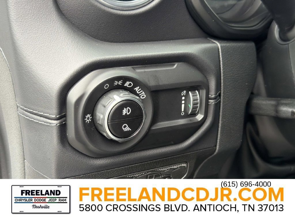 New 2026 Jeep Gladiator Sport AWD/4WD image 22