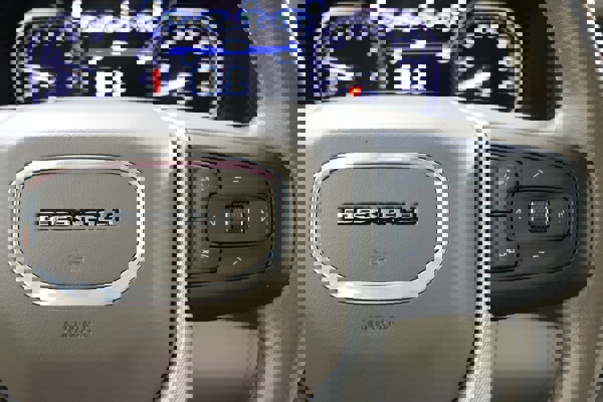 Used 2021 GMC Yukon XL Denali w/ Denali Ultimate Package image 31