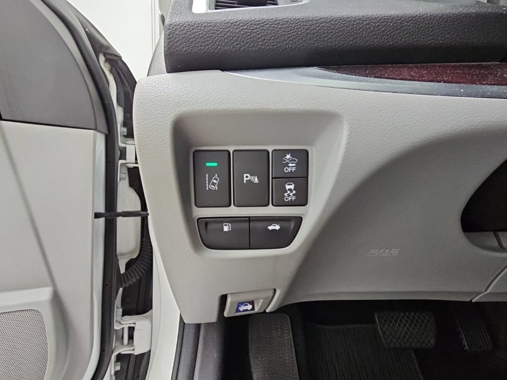 Used 2016 Acura TLX V6 w/ Advance Package FWD image 26
