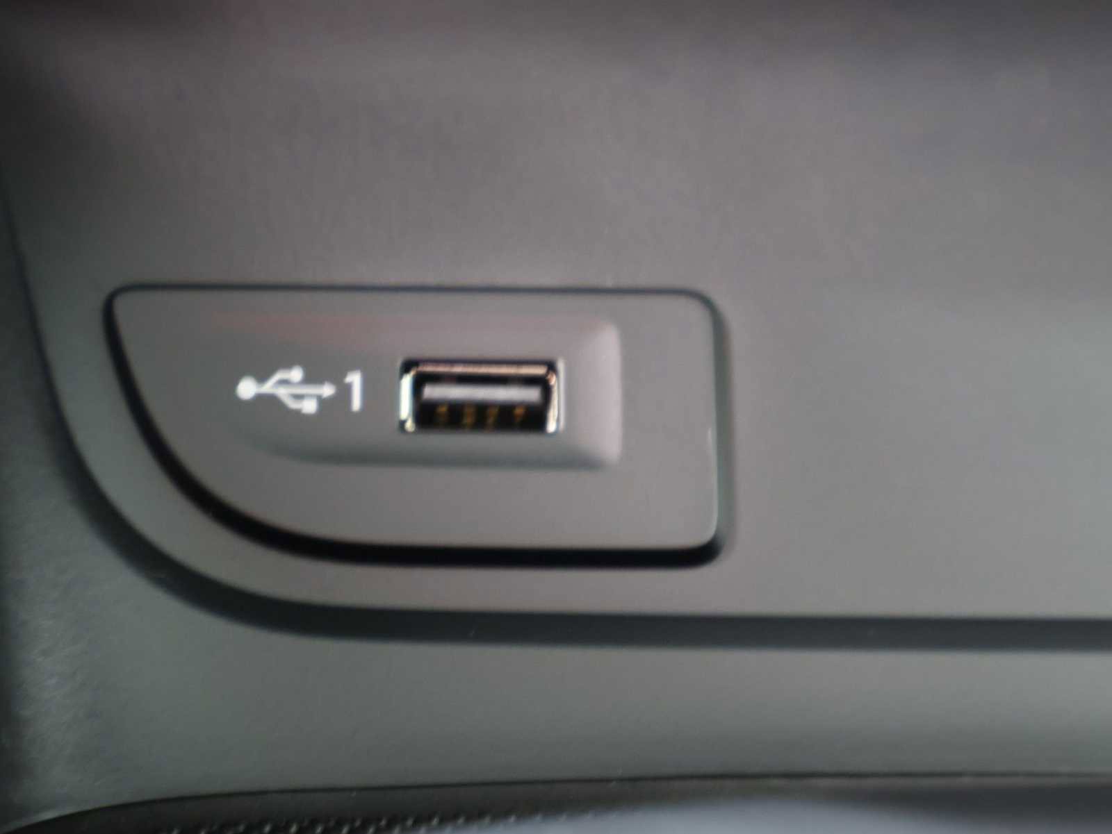 Used 2018 Audi S3 Prestige AWD/4WD image 32