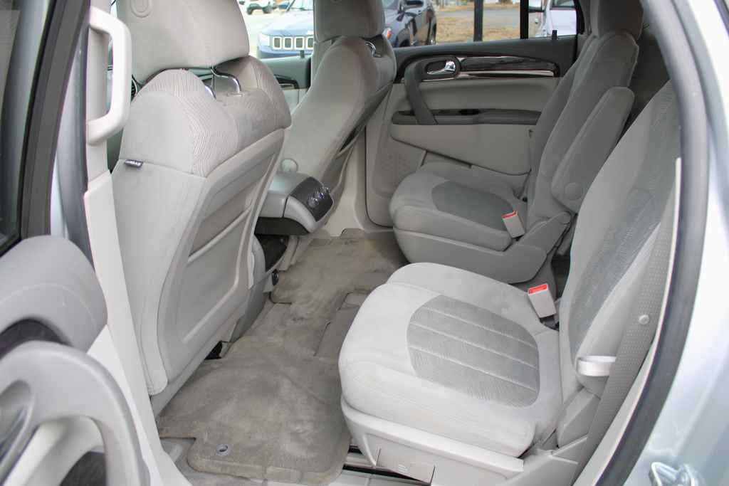 Used 2017 Buick Enclave Convenience image 10