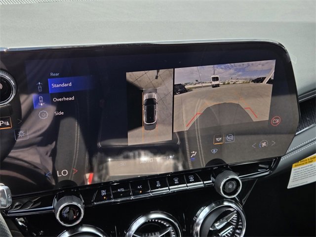 New 2026 Chevrolet Blazer EV LT image 12