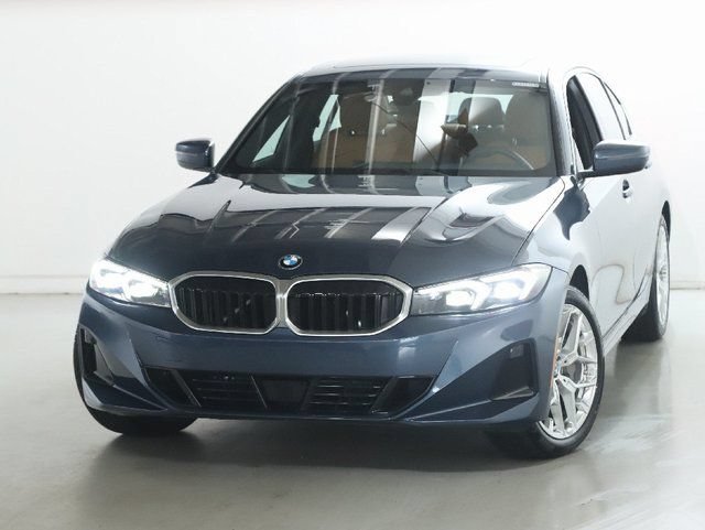 Used 2026 BMW 330i xDrive Sedan w/ Convenience Package AWD/4WD image 3