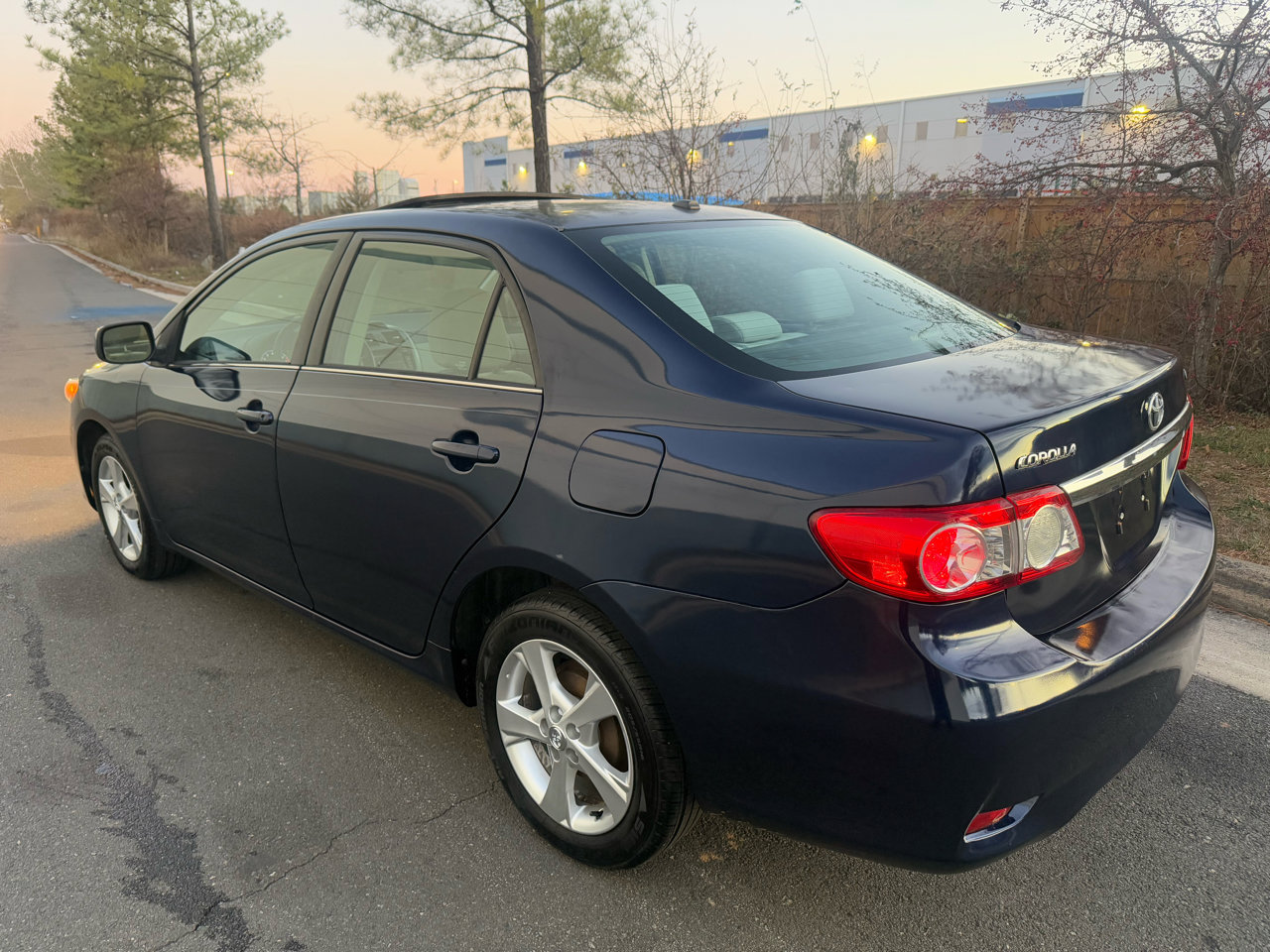 Used 2013 Toyota Corolla LE Special Edition image 3