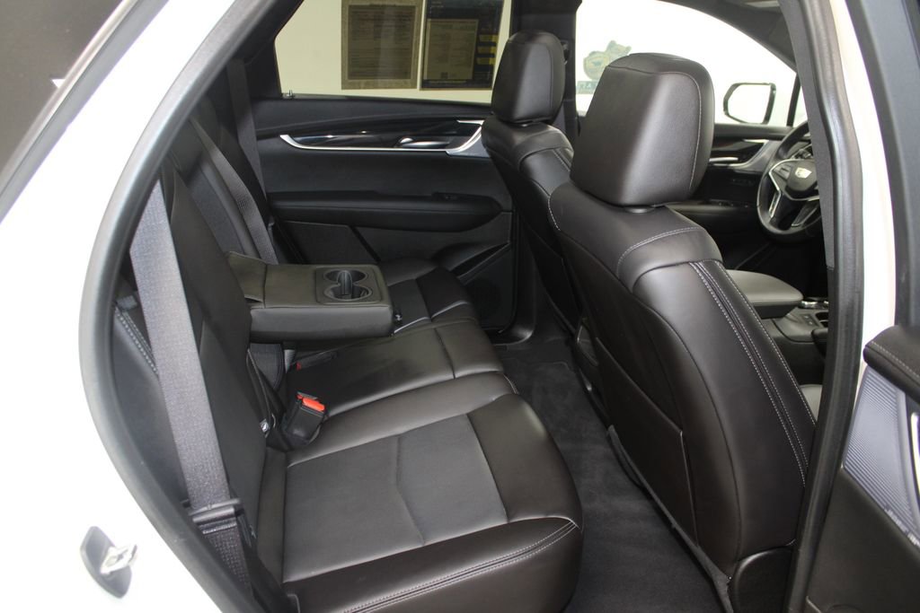 Used 2024 Cadillac XT5 Premium Luxury image 31