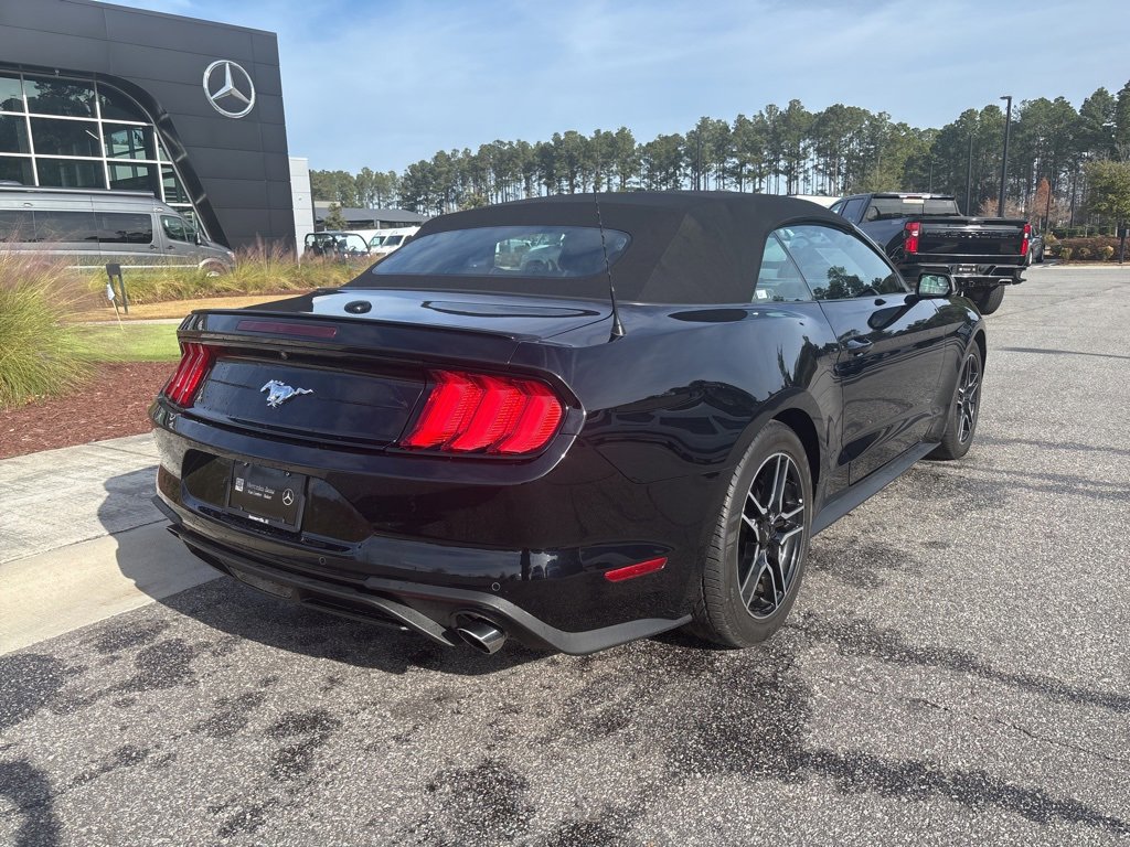 Used 2019 Ford Mustang Premium image 4