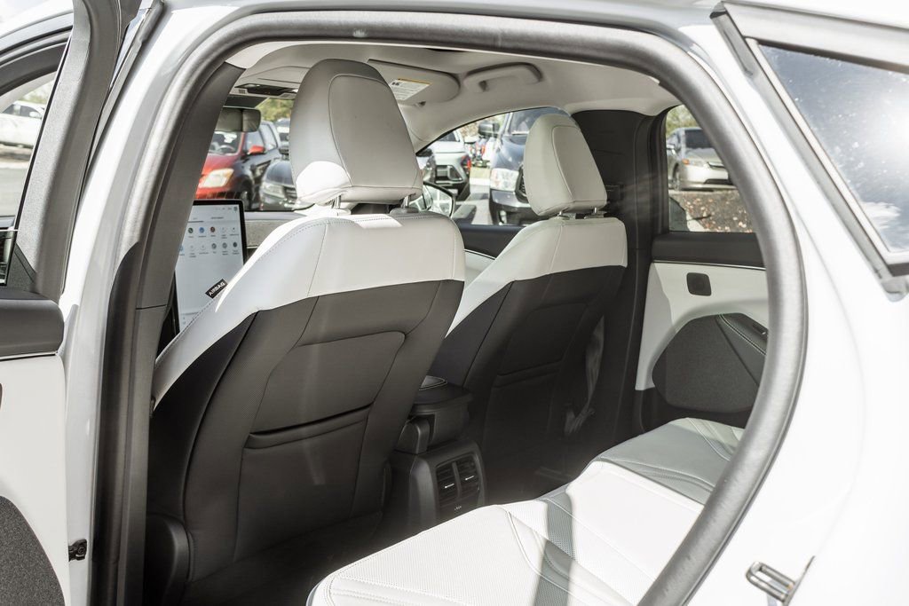 Used 2023 Ford Mustang Mach-E Premium image 33