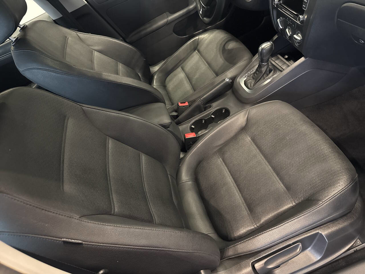 Used 2012 Volkswagen Jetta SE image 18