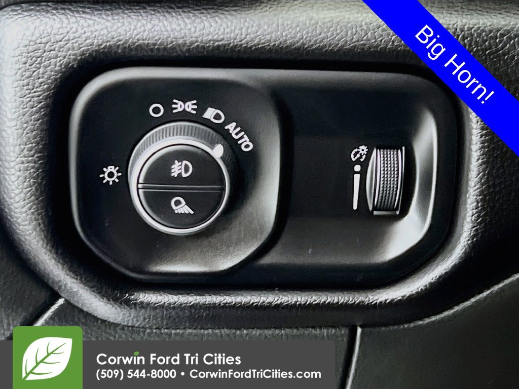 Used 2025 RAM 2500 Big Horn AWD/4WD image 18