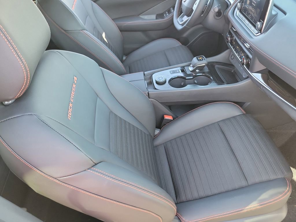 New 2026 Nissan Rogue SV image 14